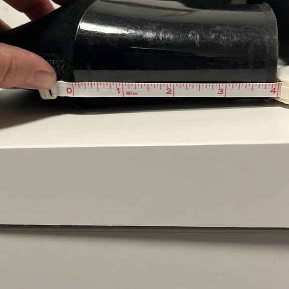 Ladies’ suede leather booties - Picture 7 of 7